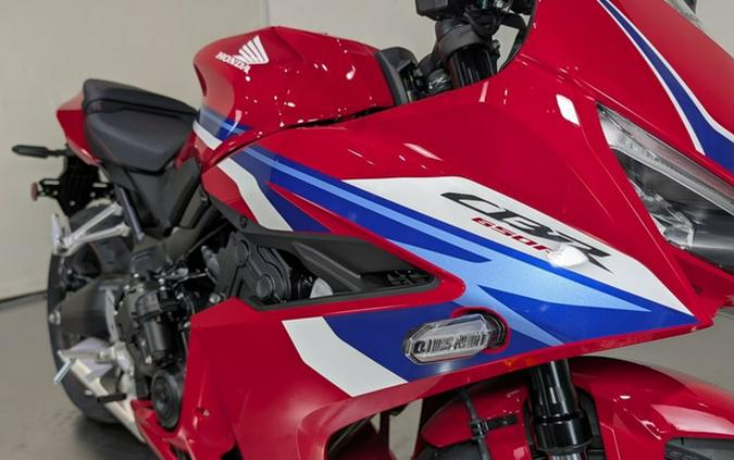 2026 Honda CBR650R E-Clutch