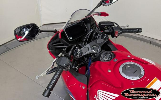 2026 Honda CBR650R E-Clutch