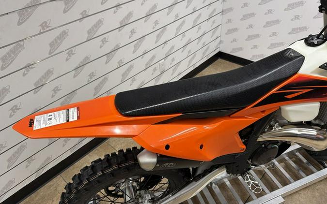 2027 KTM XC 300