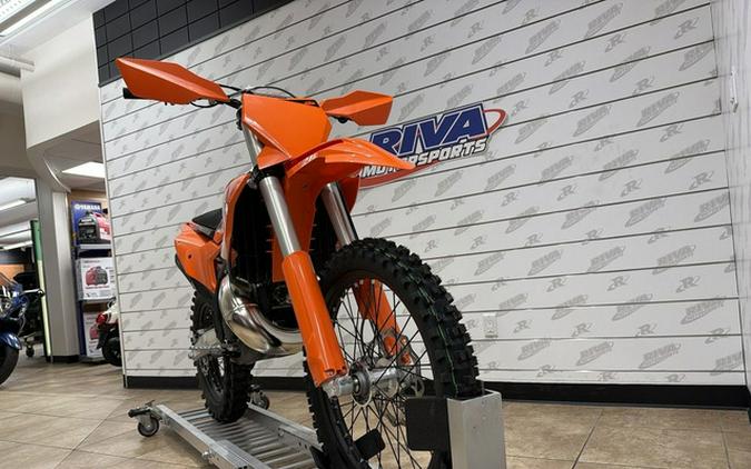 2027 KTM XC 300