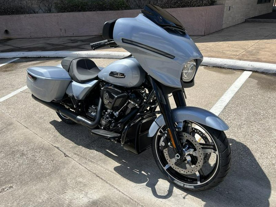 2024 Harley-Davidson® FLHX - Street Glide®