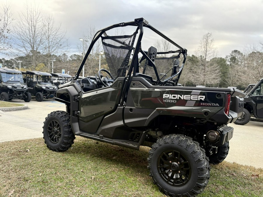 2025 Honda® Pioneer 1000 Deluxe