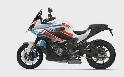 New 2026 BMW M1000XR