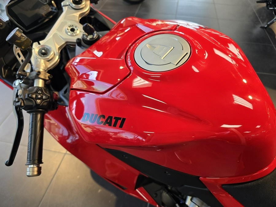 2026 Ducati Panigale V2