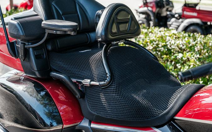 2015 Honda Gold Wing Audio / Comfort