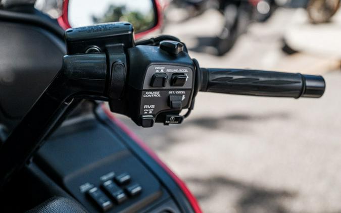 2015 Honda Gold Wing Audio / Comfort