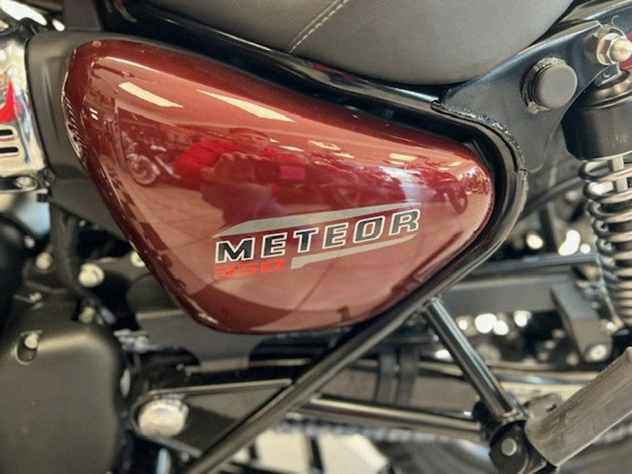 2023 Royal Enfield Meteor 350 Stellar Red