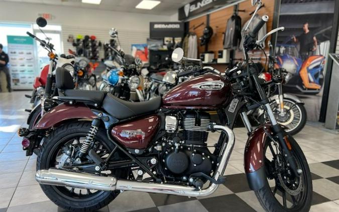 2023 Royal Enfield Meteor 350 Stellar Red