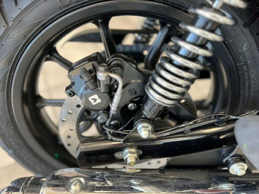 2023 Royal Enfield Meteor 350 Stellar Red