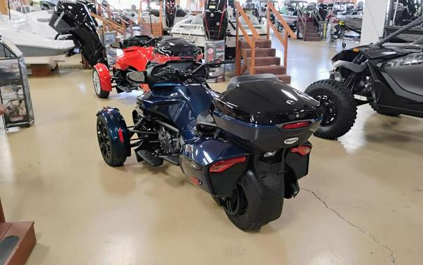 2024 Can-Am® Spyder F3 Limited Dark Wheels