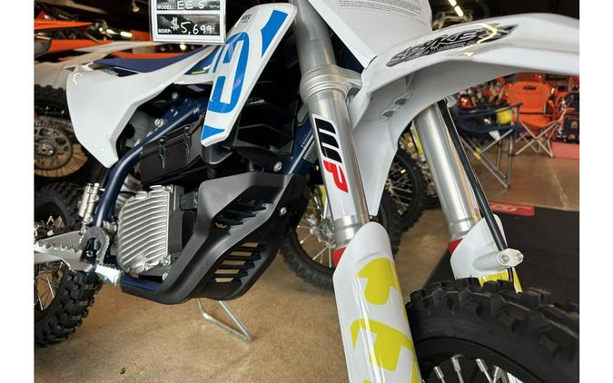 2024 Husqvarna Motorcycles EE - 5