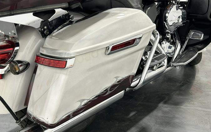 2015 HARLEY-DAVIDSON ULTRA LIMITED CVO