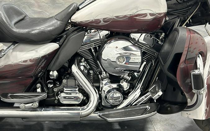 2015 HARLEY-DAVIDSON ULTRA LIMITED CVO