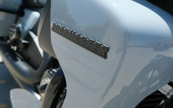 New 2025 INDIAN MOTORCYCLE ROADMASTER POWERPLUS DARK HORSE WITH 112 AND POWERBAND AUDIO PACKAGE