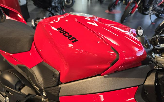 2026 Ducati Panigale V4