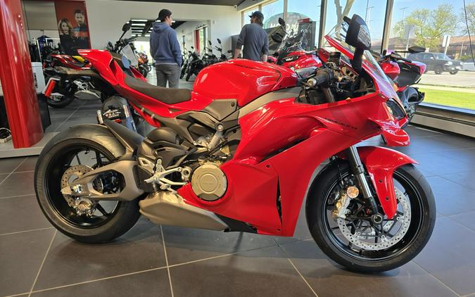 2026 Ducati Panigale V4