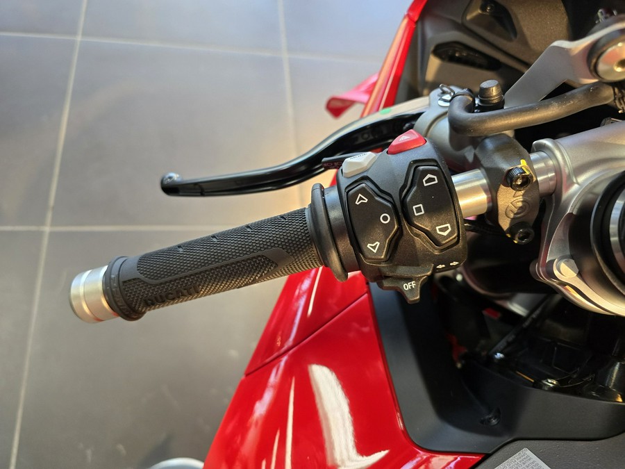 2026 Ducati Panigale V4