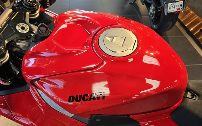 2026 Ducati Panigale V4