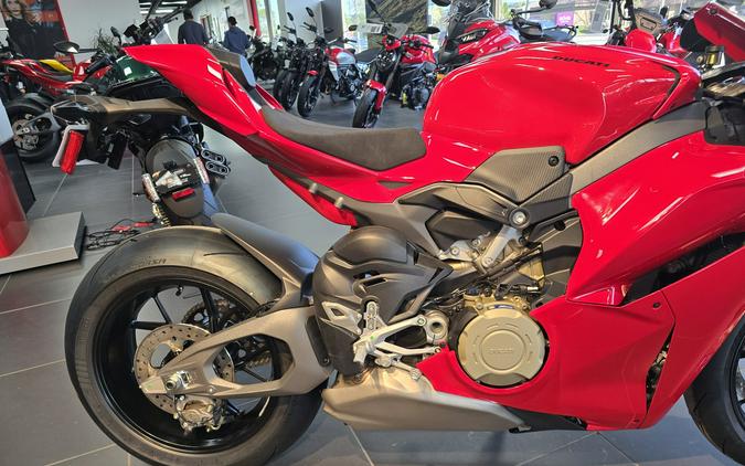 2026 Ducati Panigale V4