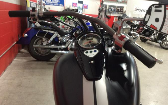 2010 Kawasaki Vulcan 900 Custom
