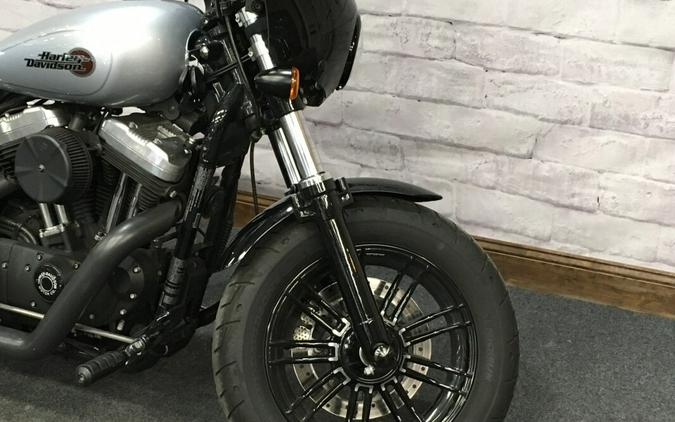 2016 Harley-Davidson Forty-Eight Silver Sportster 1200X