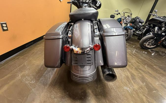 FLHXS 2014 Street Glide® Special