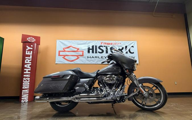 FLHXS 2014 Street Glide® Special