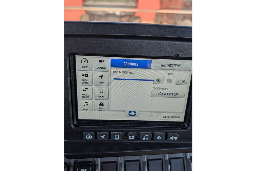 2025 Polaris RZR XP 1000 PREMIUM