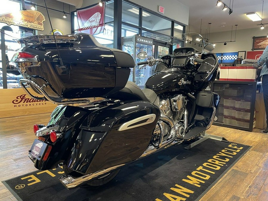 2026 Indian Pursuit Limited Black Metallic