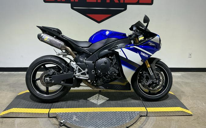 2010 Yamaha YZF-R1