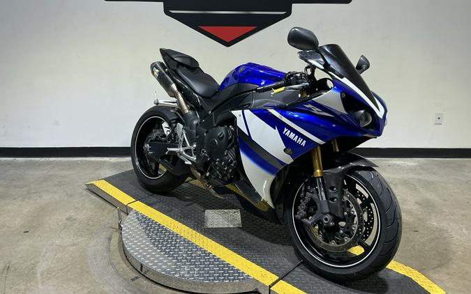 2010 Yamaha YZF-R1
