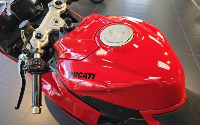 2026 Ducati Panigale V2
