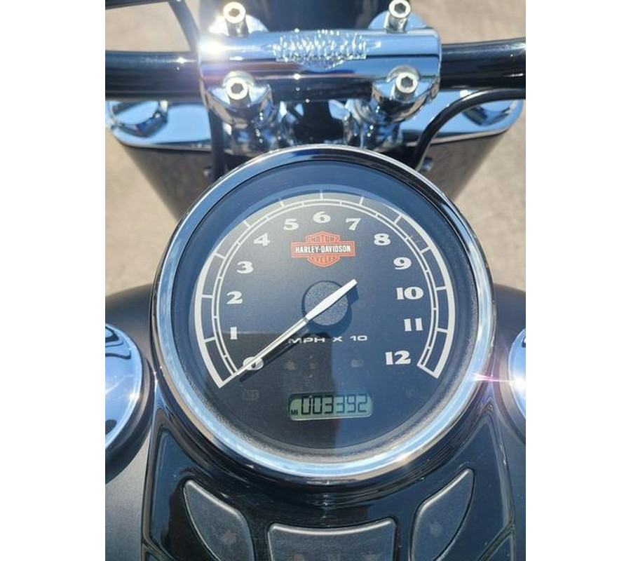 2017 Harley-Davidson® FLS - Softail® Slim®