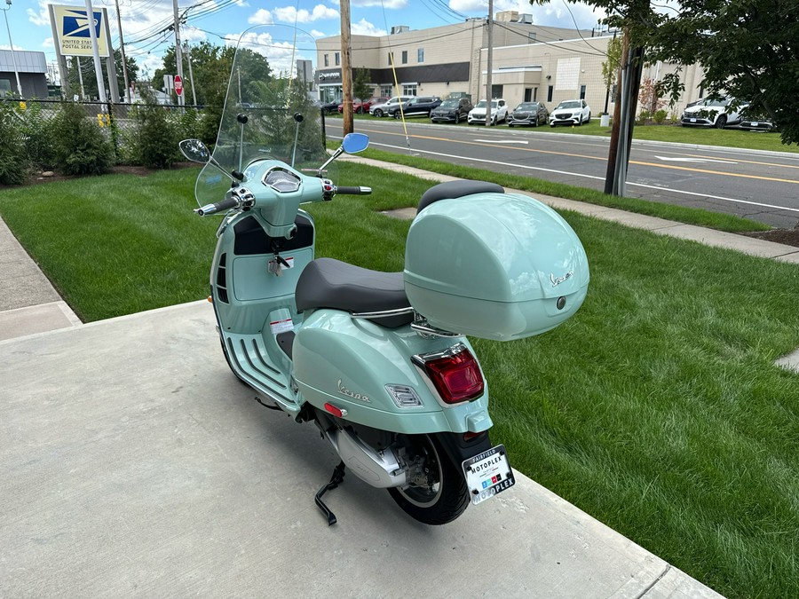 2024 Vespa GTS 300