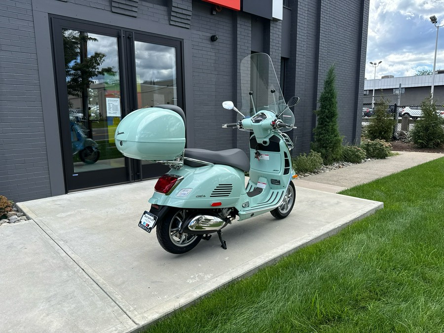 2024 Vespa GTS 300