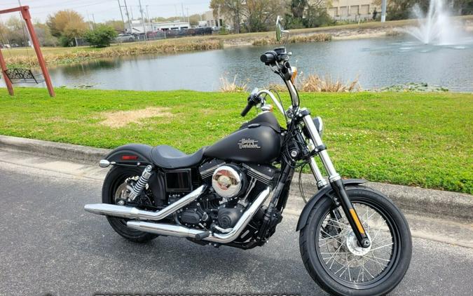 2017 HARLEY-DAVIDSON FXDB103