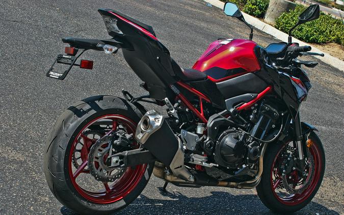 2024 Kawasaki Z900 ABS Candy Persimmon Red/Ebony