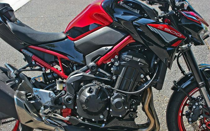 2024 Kawasaki Z900 ABS Candy Persimmon Red/Ebony