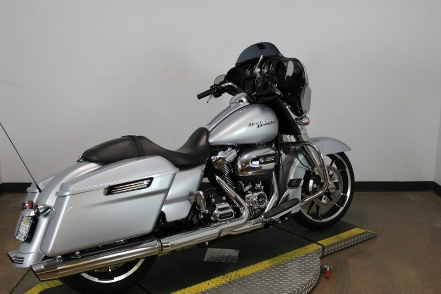 Harley-Davidson Street Glide 2020 FLHX 601429T BARRACUDA SLV