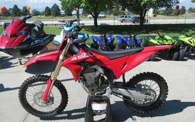 2026 Ducati Desmo450 MX