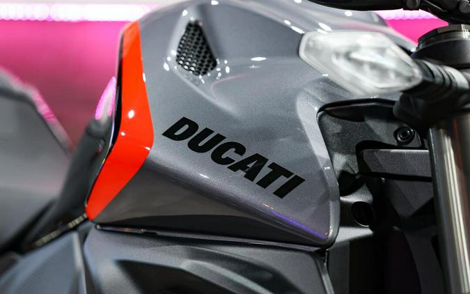 2027 Ducati Monster 896