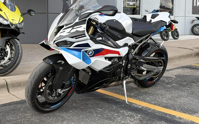 2025 BMW S1000