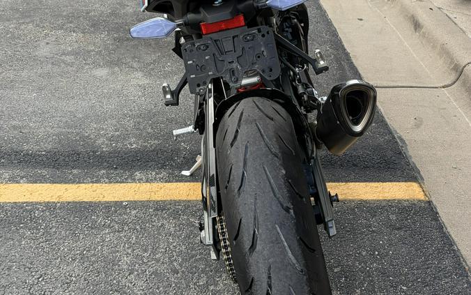 2025 BMW S1000