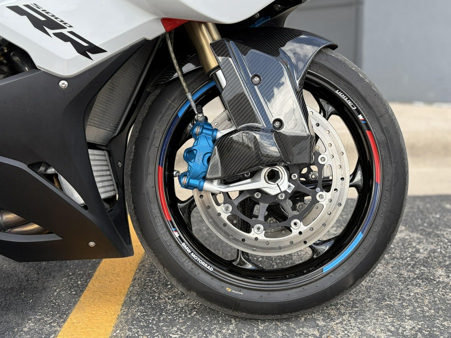 2025 BMW S1000