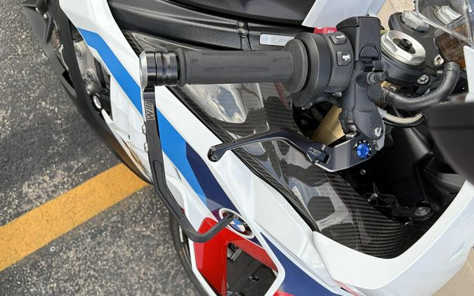 2025 BMW S1000