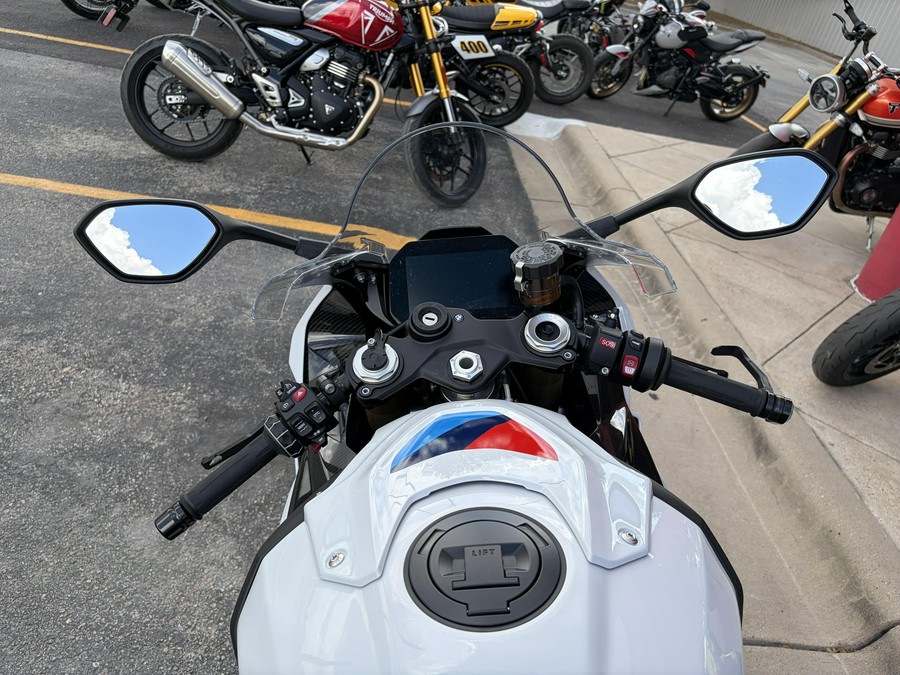 2025 BMW S1000