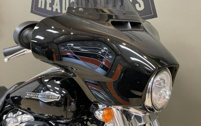 2021 Harley-Davidson® FLHX - Street Glide®