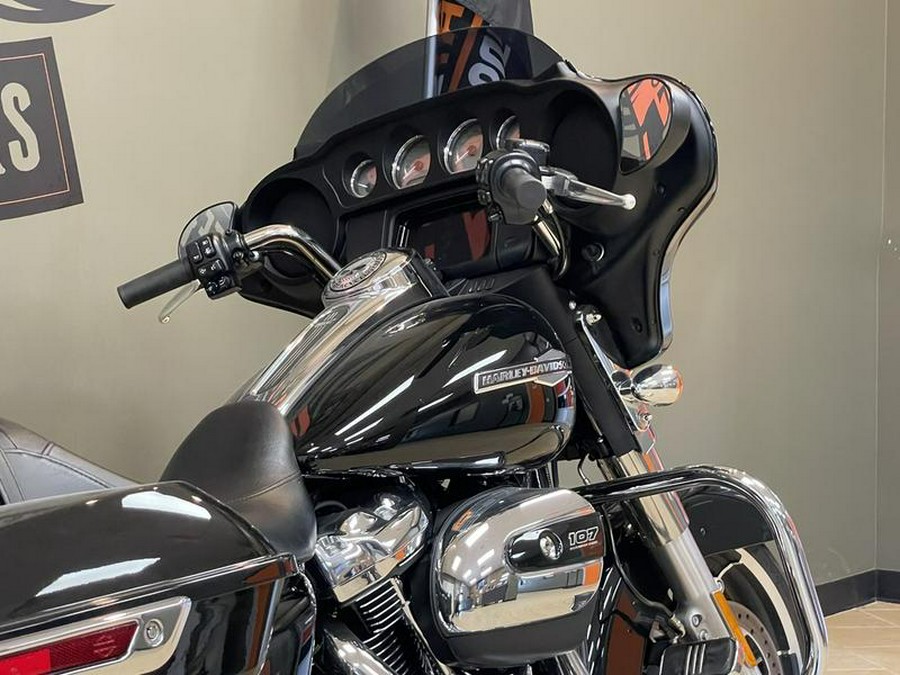 2021 Harley-Davidson® FLHX - Street Glide®