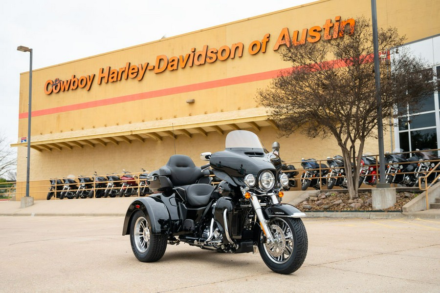 2024 Harley-Davidson® FLHTCUTG - Tri Glide® Ultra