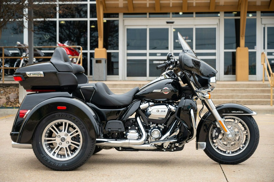 2024 Harley-Davidson® FLHTCUTG - Tri Glide® Ultra